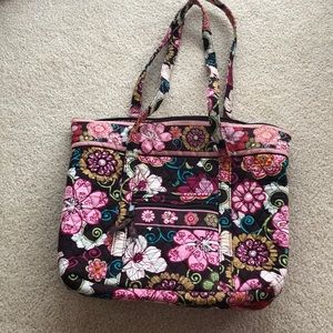 Vera Bradley tote